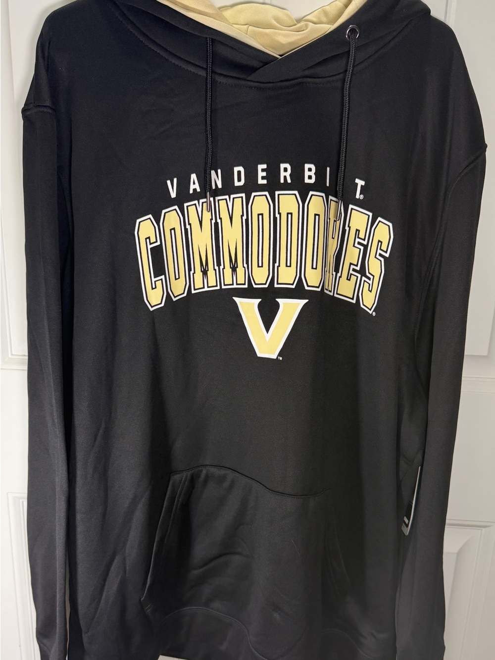 Colosseum Vanderbilt Commodores Black and Gold Hoodie